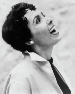 Classic Female Singers Drucke: Performing