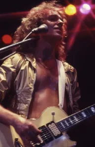 Vintage Rock Stars Drucke: Peter Frampton Performing
