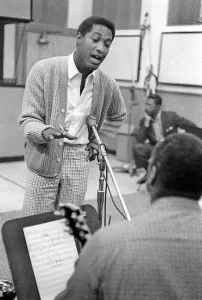 Vintage Recording Studio Photos Drucke: Sam Cooke In The Studio