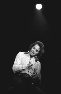 Iconic Music Performances Drucke: Sequined Performer