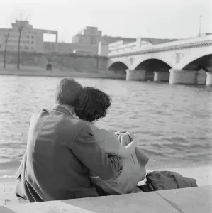 Paris River Seine Drucke: Spring In Paris