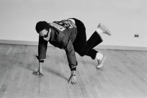 Vintage Dance Photography Drucke: Studio Dancer