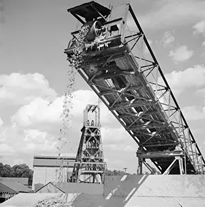 Vintage Mining Photos Drucke: Mining Slag Heap