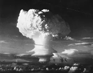 Mushroom Cloud Formation Drucke: Mushroom Cloud