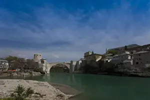 Colorful Urban Scene Drucke: Neretva River