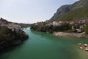 Mostar Cityscape Photography Drucke: Neretva River