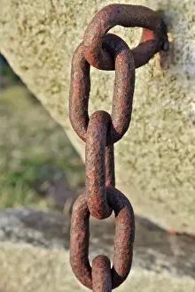 Alter roter Stahlfaden