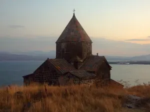 Lake Sevan Armenia Drucke: Sevanavank at Lake Sevan