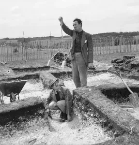 England Historical Photos Drucke: Archaeological Dig