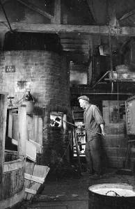 Vintage Brewery Equipment Drucke: Brewing
