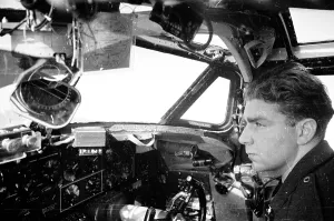 WWII Bomber Planes Drucke: Co-Pilot