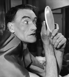 Scottish Comedian Drucke: Duncan Macrae