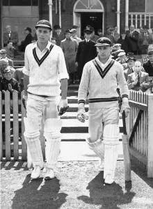 William Vanderson Photographer Drucke: Going Out To Bat