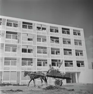 Hulton Archive Stock Photos Drucke: A Housing Development In Morocco