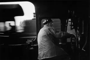 Black And White Train Images Drucke: Engine Driver