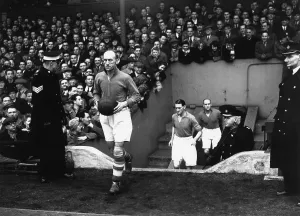 Early 20th Century Sport Drucke: Liverpool Come Out