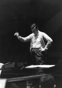 Musician Portrait Photography Drucke: Malcolm Arnold