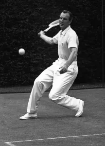 British Tennis Player Drucke: Perry Forehand