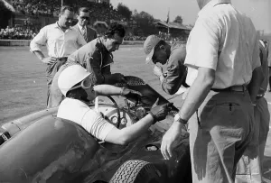 Vintage Motor Racing Pictures Drucke: Pitstop