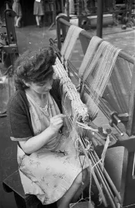 Northern Ireland Industry Drucke: Ready To Weave