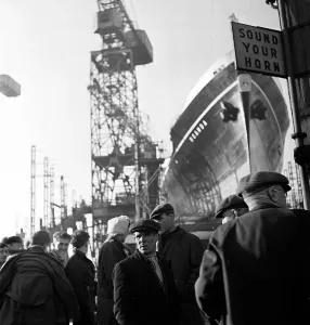 Ship Launching Ceremony Drucke: Uganda Launch
