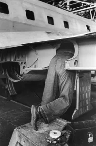 Aircraft Manufacturing Process Drucke: Working On A Comet