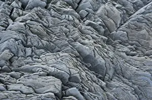 Southern Region Landscapes Drucke: Rock layers, Halsanefshellir basalt cave