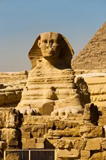 Desert Landscapes Africa Drucke: Sphinx Front Corner Pyramid Empty