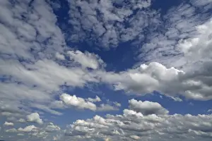 Good Weather Images Drucke: Stratocumulus clouds