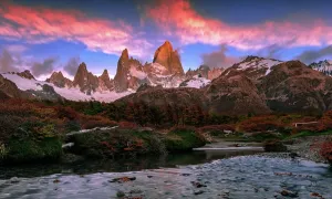 Drucke von Schöne Herbstzeit am Fitz-Roy-Gebirge in Patagonien, Argentinien Südamerikanische Kunstdrucke: Gipfel von Mount Fitz Roy in der Patagonien, Argentinien