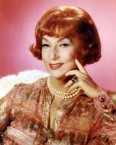 Vintage Television Personality Drucke: Bewitching