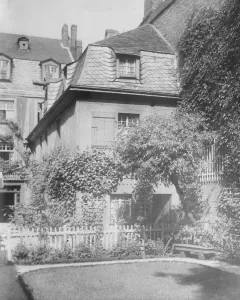 20th Century Architecture Drucke: To benefit by the forthcoming Beethoven centenary. The house at Bonn in which