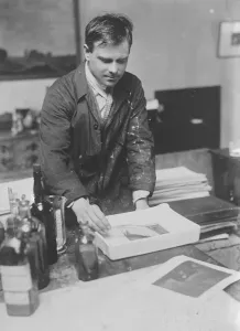 20th Century Artwork Drucke: Mr Hesketh Hubbard and the old implacable. Mr Hesketh Hubbard, the brilliant young painter