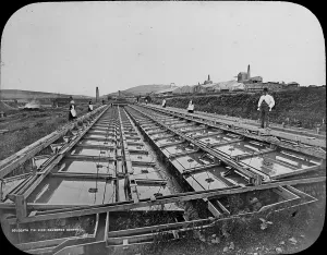 Zincverkleidungsvitrinen aus dem Dolcoath-Mine in Camborne im Kornwall Ende des 19. Jahrhunderts