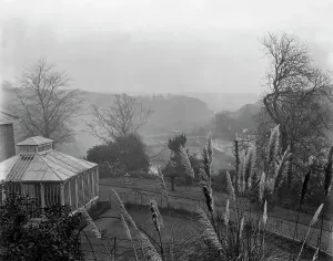 Blick vom Balkon auf Goonvrea House, Perranarworthal, Cornwall. Dezember 1924.