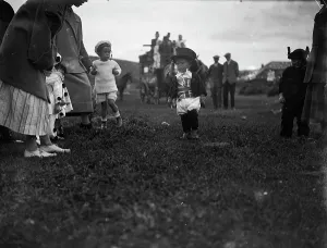 Karneval in Perranporth, Perranzabuloe, Kornwall. Wahrscheinlich um die 1920er Jahre