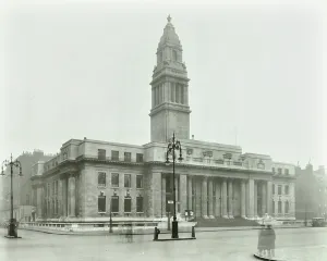 Drucke von GHL1786481 Marylebone Town Hall, Marylebone Road, Westminster LB, 1932 (s/w Foto) von englischer Fotograf, (20) London Drucke: Marylebone Town Hall, Marylebone Road, Westminster LB, 1932 (s/w Foto)