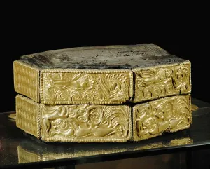 Greek Antiquities Drucke: Hexagonal gold-plated