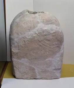 Rechteckige Weiße Ware Gefäß, Jericho, Neolithikum B, ca. 1000-6000 v. Chr. (Tonerde).