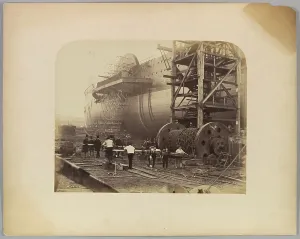 Great Eastern Ship Drucke: Men at Work Beside the Launching Chains of the Great Eastern, 1857 (photo)