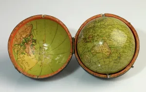 Ancient World Map Drucke: One globe in an outer case