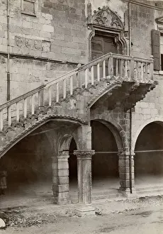 Italian Architecture 1910s Drucke: External steps on town hall, Venzone