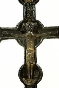 Prozessionskreuz von Riells, XII-XIII-Detail (veredelt silber)