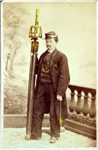 American Civil War Uniforms Drucke: Union Engineer with transit