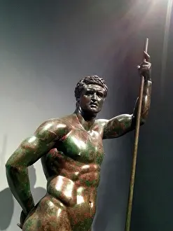 Drucke von PCT4293393 Statue eines hellenistischen Prinzen in Bronze, nach einer berühmten Statue von Lysippe (4. Jahrhundert v. Chr.), die Alexander den Großen darstellt Bildhauerei Drucke: Statue eines hellenistischen Prinzen in Bronze