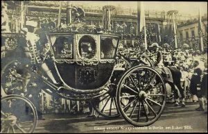 Black And White Postcards Europe Drucke: Entry of the Crown Princess in Berlin 1905, carriage (postcard)