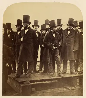 Robert Howlett Photographer Drucke: I. K. Brunel and Others Observing the Great Eastern Launch Atte