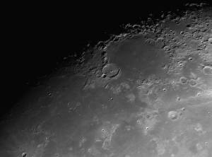 Lunar Surface Photography Drucke: Close-up detail view of the moon
