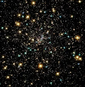 Colorful Space Images Drucke: The core of one of the nearest globular star clusters