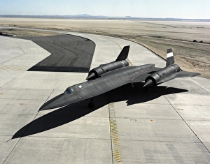 Military Plane Photography Drucke: High angle view of a SR-71A Blackbird